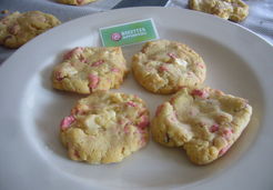 Cookies aux pétites de chocolat blanc et pralines - Nadine P.