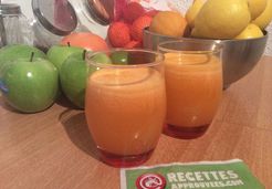 Jus de fruits multivitaminé détox - Adeline A.