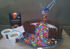 Gravity Cake Smarties pour un Café Royal - Gwladys M.