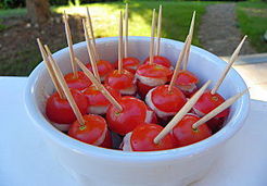 Tomates cerises farcies à la mousse de thon - Myriam B.