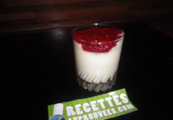 Verrine de panna cotta framboises - Christiane C.