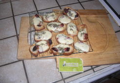 Toasts de tomate et mozzarella  - Lucie O.