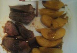 Magret de canard aux pêches - Marie T.