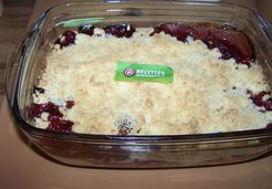 Crumble pêches cerises - Nathalie R.