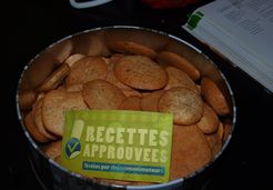 Biscuits aux noisettes - Jennifer L.