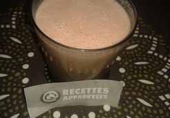 Jus de fraises aux fruits secs - Najwa N.