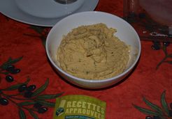 Houmous - Jennifer L.