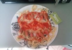 Spaghettis aux saucisses et sa sauce tomate ciboulette - Jessica D.