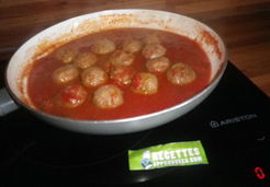 Boulettes de boeuf sauce tomate - Christiane C.