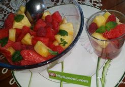 Salade de fruits frais et menthe  - Catalina L.