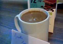 Chocolat chaud (avec chocolat Ethiquable) - Gwladys M.