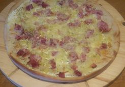 Pizza pommes de terre jambon - Severine H.