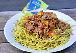 Spaghettis au pesto et sauce viande tomates et pleurotes - Christine L.