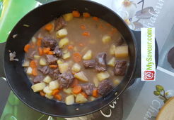 Boeuf bourguignon - Joëlle P.