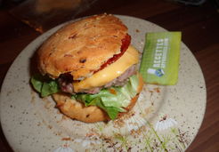 Hamburger au chorizo  - Lynda T.