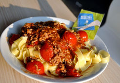 Fettuccini au haché de boeuf et sauce tomates cerises - Christine L.