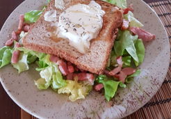 Salade bérichonne au chèvre chaud - Lynda T.