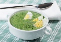 Soupe d'épinards aux oeufs - Marina S.