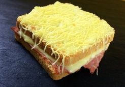 Croque Monsieur à ma façon - Caroline N.