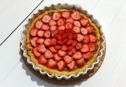 Tarte Rhubarbe fraises amandes - Elisabeth N.