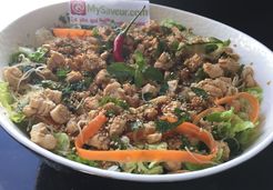 Salade de poulet à la thaïlandaise - Najwa N.