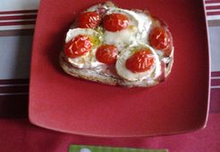 Tartine tomate chèvre - AURELIE K.