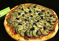 Pizza courgettes aubergines - Najwa N.