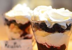 Trifle aux myrtilles  - MAY G.