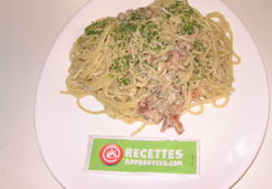 Spaghettis façon carbonara avec St Agur - OLIVIA L.