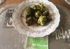 Brocoli aux graines de sésame - Alwena L.