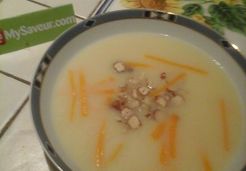 Soupe de panais noisettes et cheddar - Marie T.